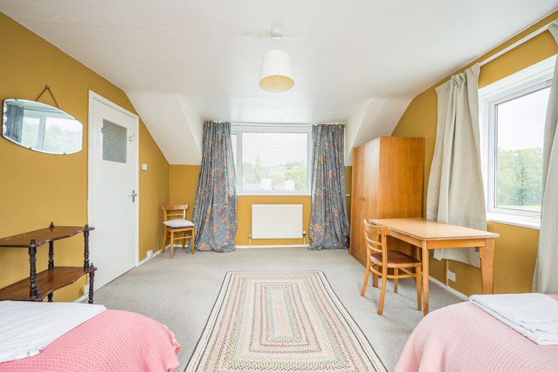 Bedroom- click for photo gallery